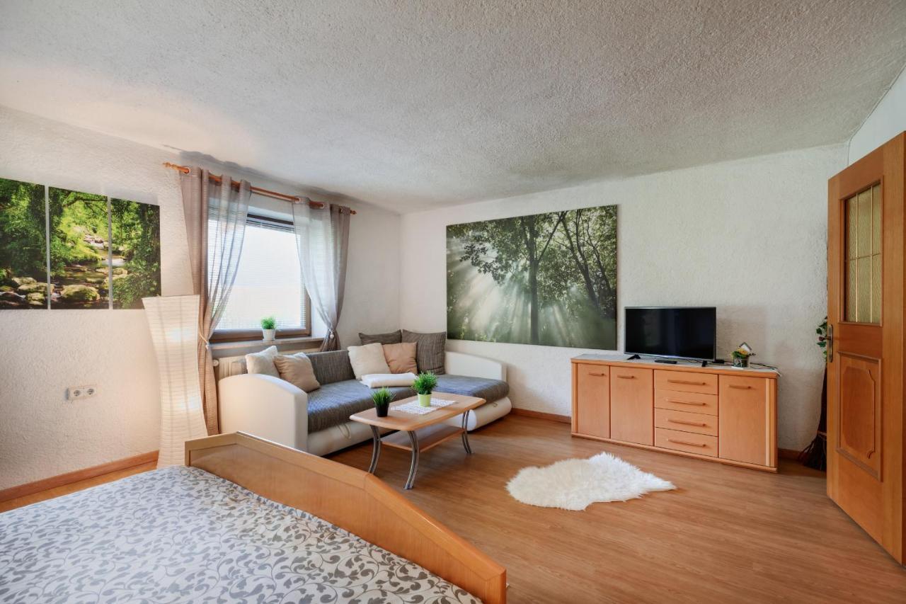Appartments Bergluft Malles Venosta Bagian luar foto