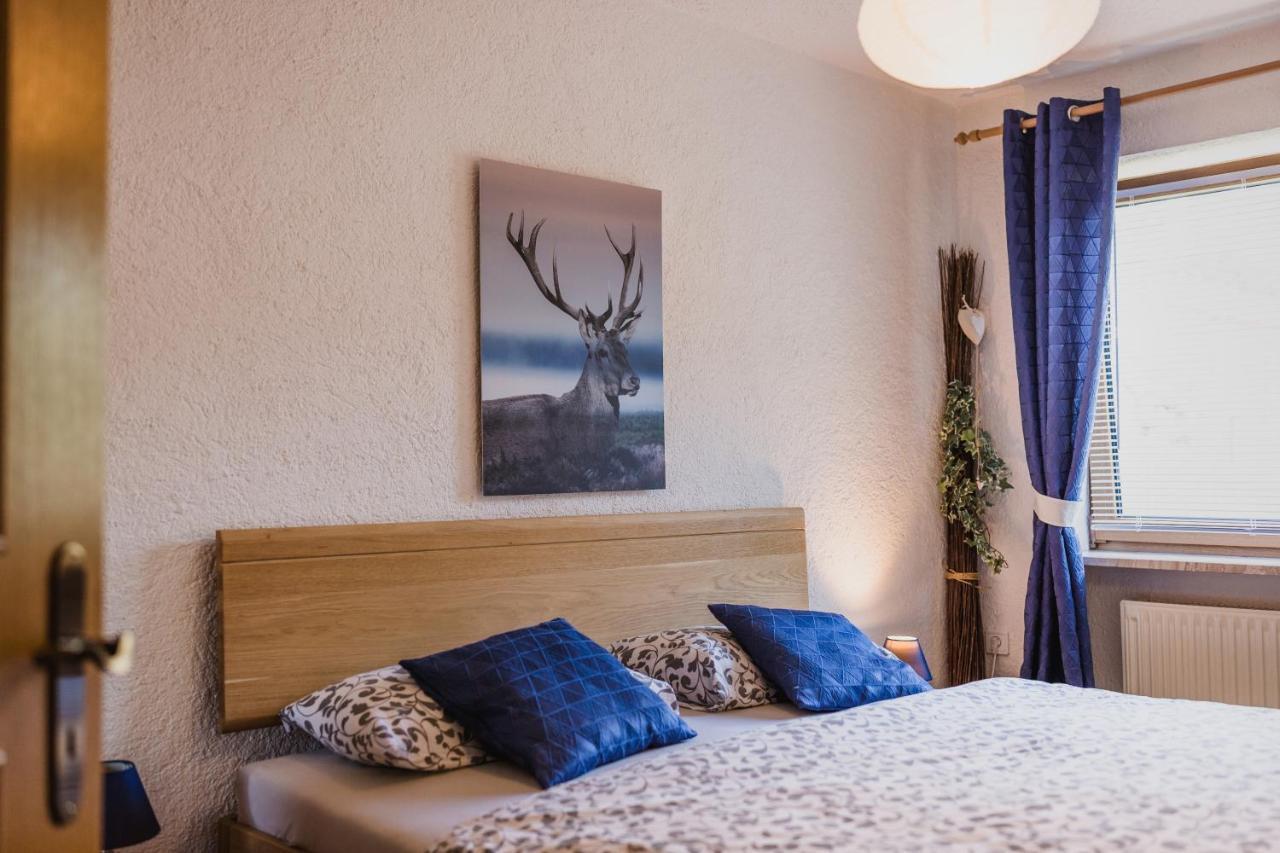 Appartments Bergluft Malles Venosta Bagian luar foto