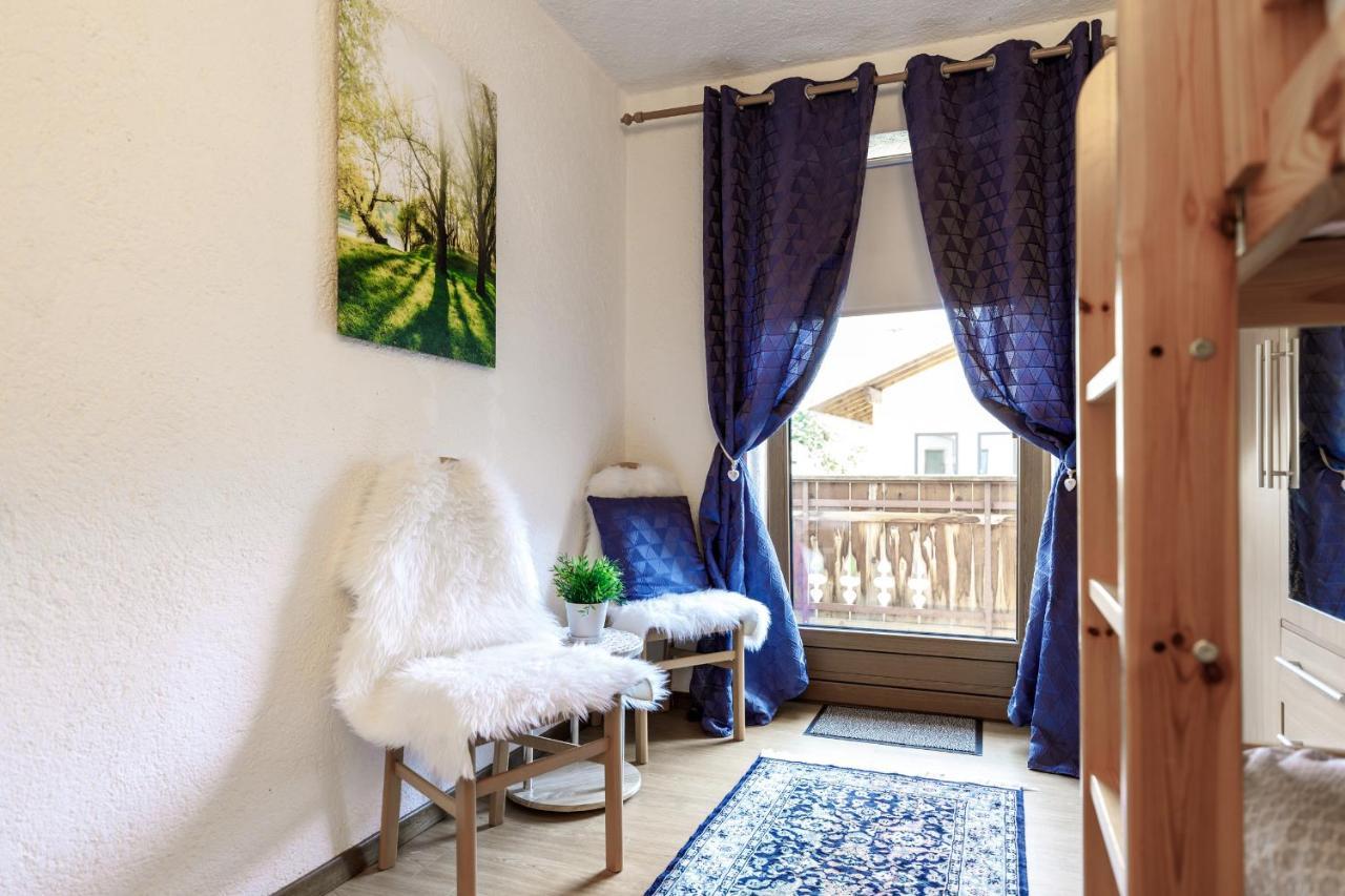 Appartments Bergluft Malles Venosta Bagian luar foto