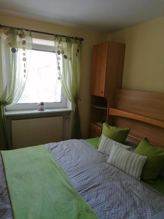 Appartments Bergluft Malles Venosta Bagian luar foto