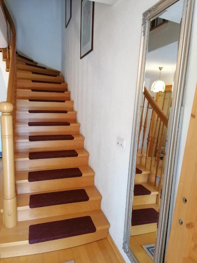 Appartments Bergluft Malles Venosta Bagian luar foto