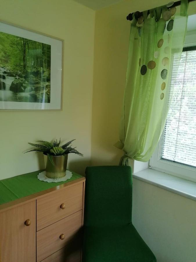 Appartments Bergluft Malles Venosta Bagian luar foto