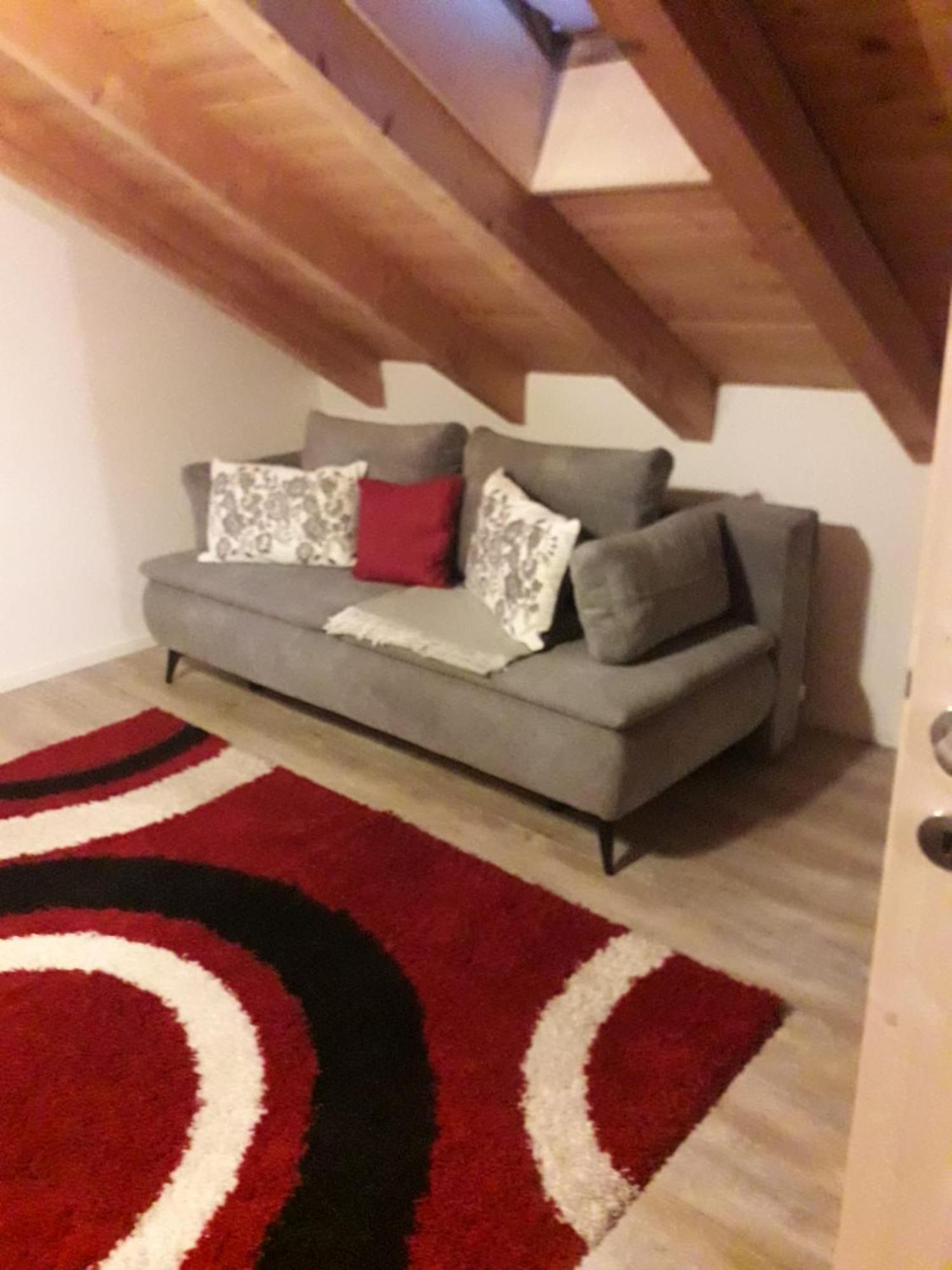Appartments Bergluft Malles Venosta Bagian luar foto